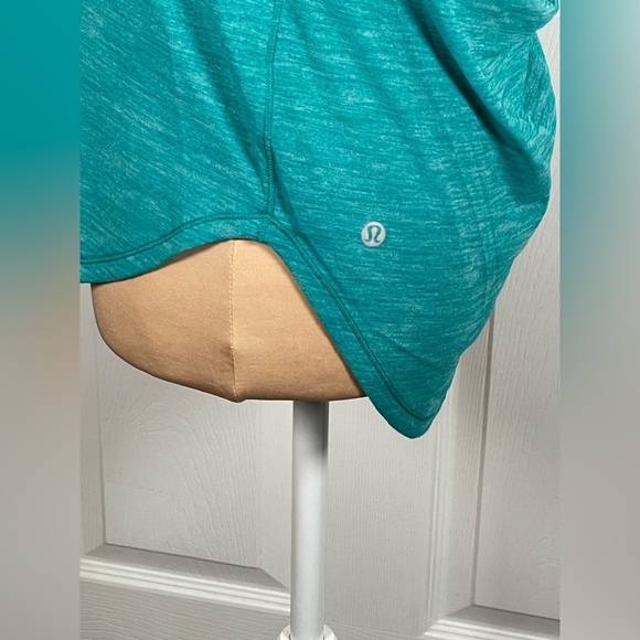 Lululemon Free To Be Serene Tank (2 In 1) *Medium Support Heathered Spirit Green - Picture 9 of 10